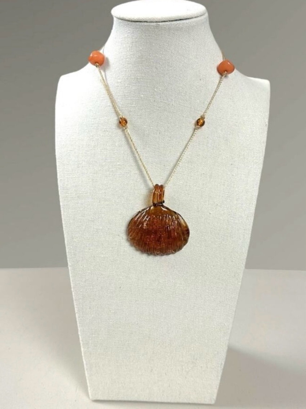 Free People Amber Glass Shell Pendant Necklace NWT Bohemian Beach Neutral Rare